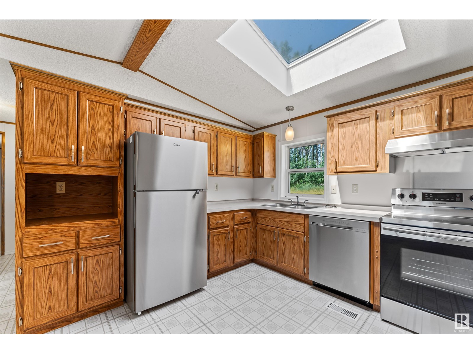 54509 Rrd 101, Rural Yellowhead, Alberta  T0E 2M0 - Photo 14 - E4440017