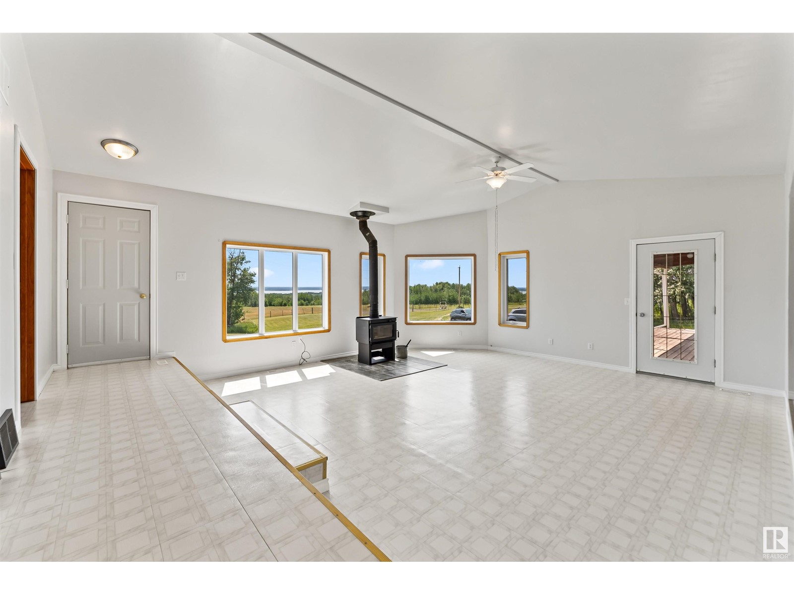 54509 Rrd 101, Rural Yellowhead, Alberta  T0E 2M0 - Photo 23 - E4440017