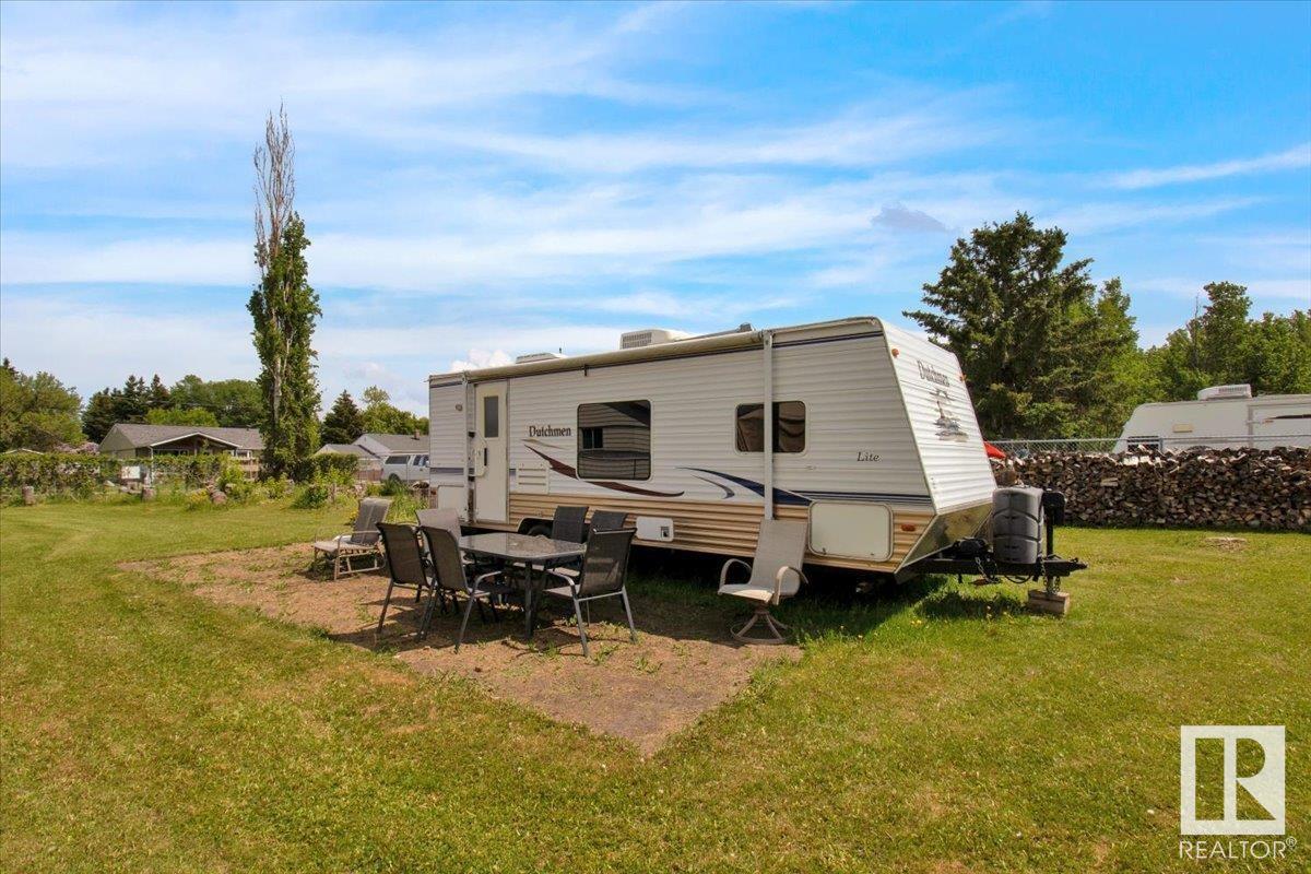 4713 34 St, Rural Wetaskiwin County, Alberta  T0C 2C0 - Photo 16 - E4440348