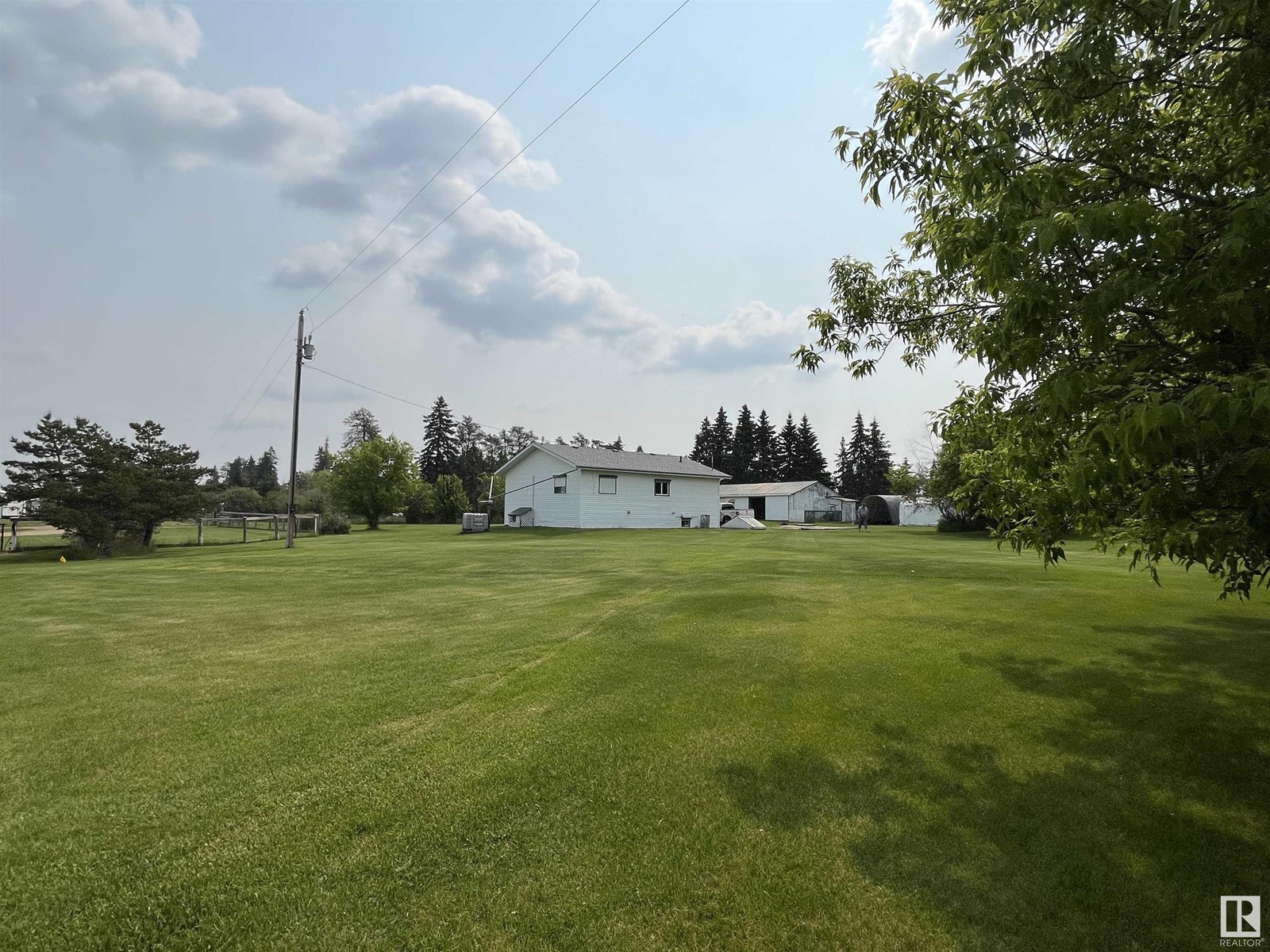#102 56227 Hwy 33, Rural Lac Ste. Anne County, Alberta  T0E 1A0 - Photo 41 - E4440439