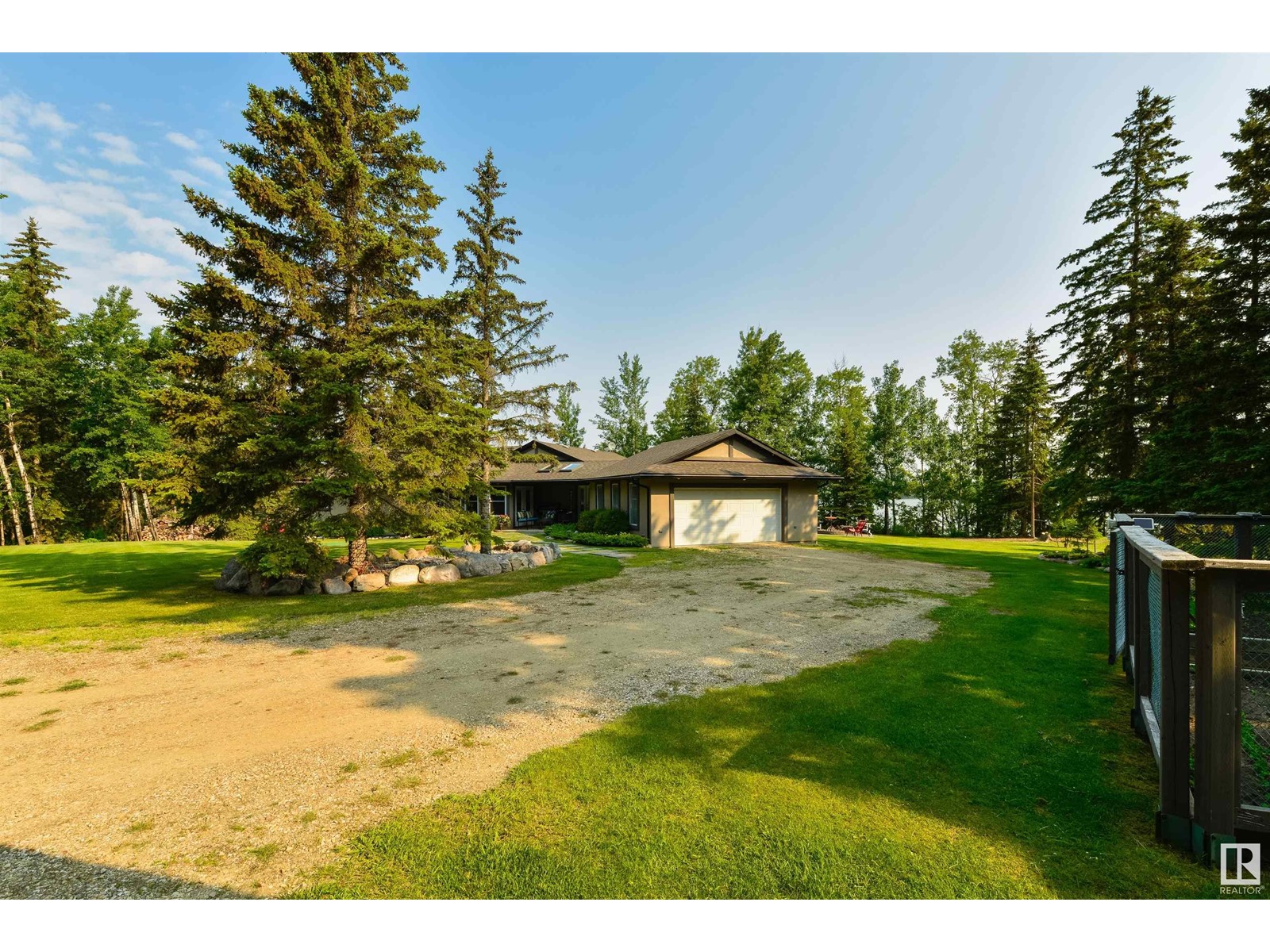 #18 2120 Twp Road 565, Rural Lac Ste. Anne County, Alberta  T0E 1V0 - Photo 46 - E4440553