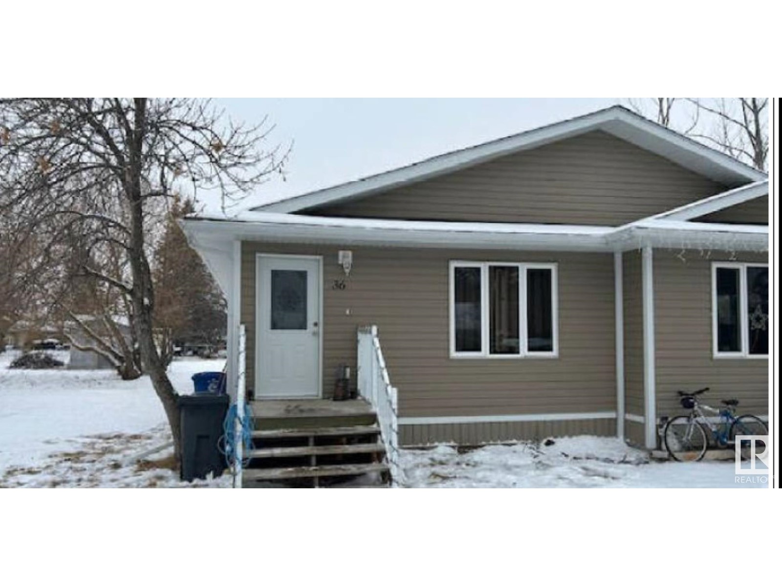 #36 320 7 AV, three hills, Alberta