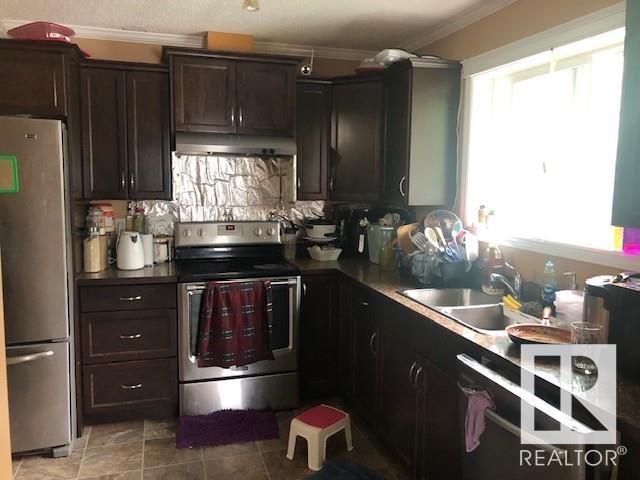#37 327 7 Av, Three Hills, Alberta  T0M 2A0 - Photo 2 - E4440748
