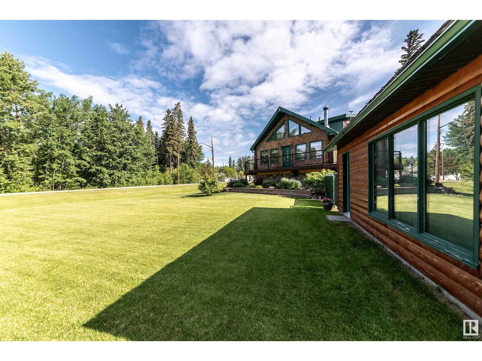 4815 49a Av, Rural Lac Ste. Anne County, Alberta  T0E 0A0 - Photo 9 - E4440903