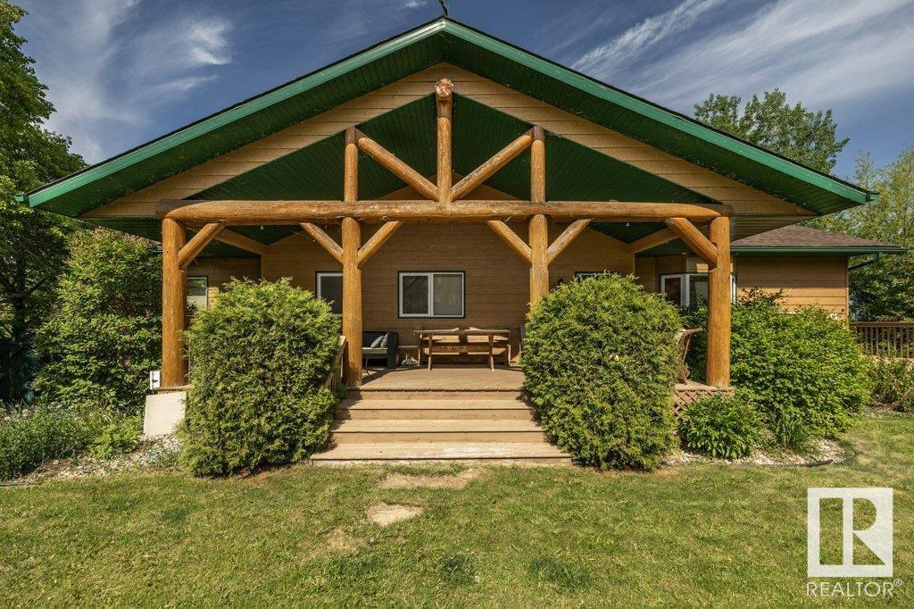 152/154 Crystal Springs Dr, Rural Wetaskiwin County, Alberta  T0C 2V0 - Photo 2 - E4440914