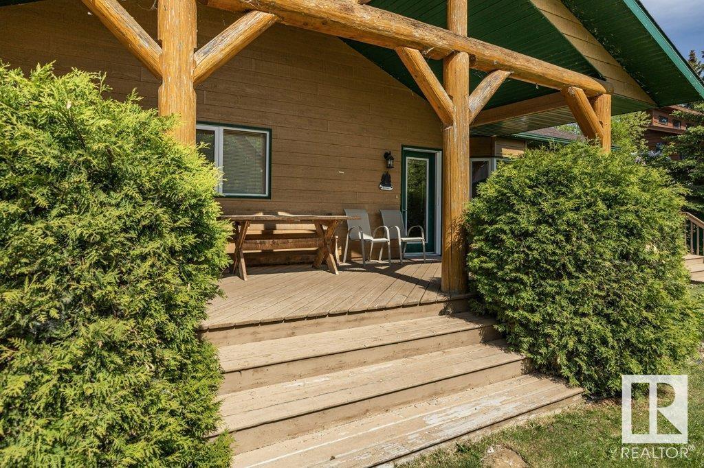 152/154 Crystal Springs Dr, Rural Wetaskiwin County, Alberta  T0C 2V0 - Photo 4 - E4440914