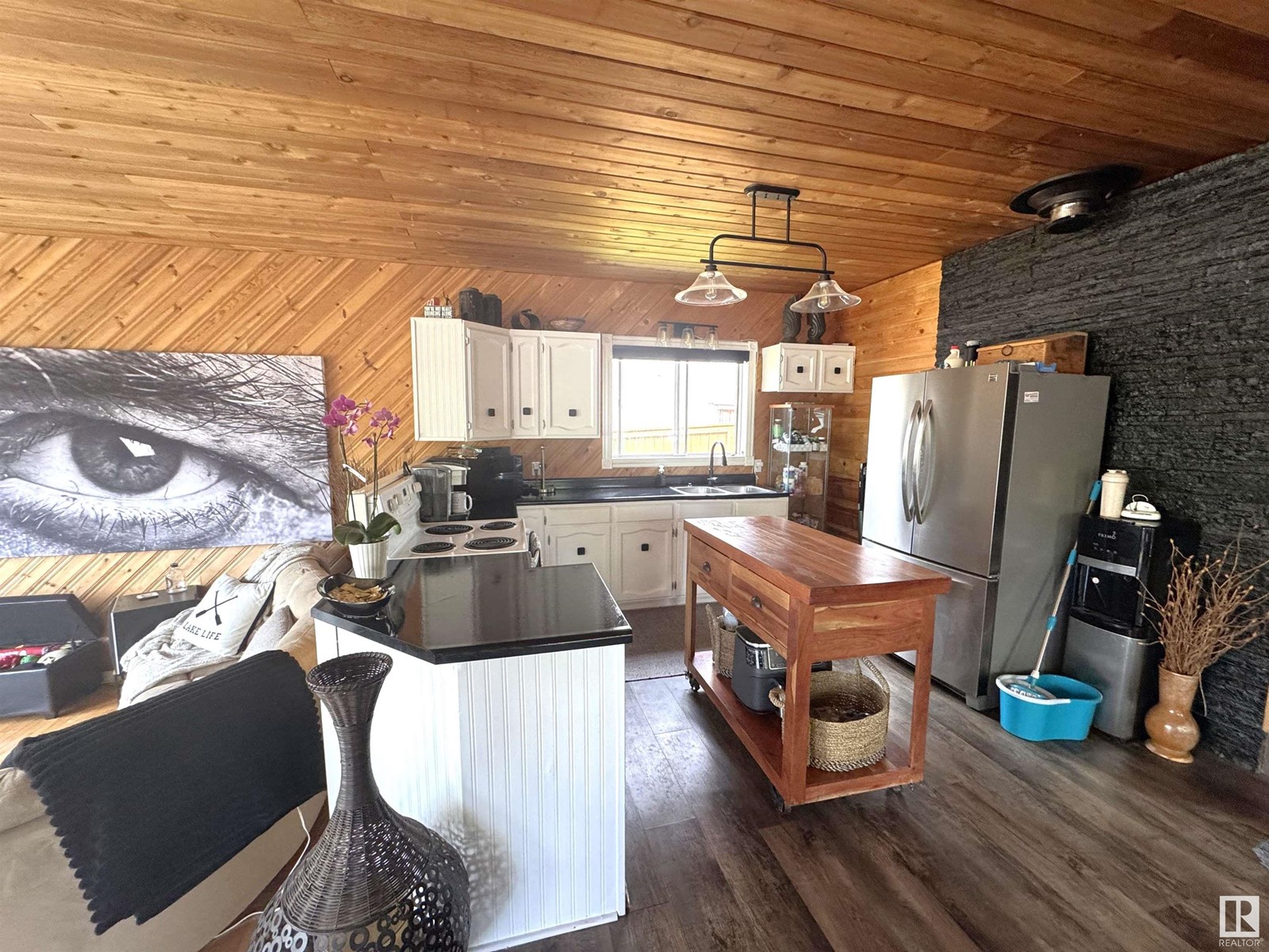 213 Crystal Springs Dr, Rural Wetaskiwin County, Alberta  T0C 2V0 - Photo 11 - E4441194