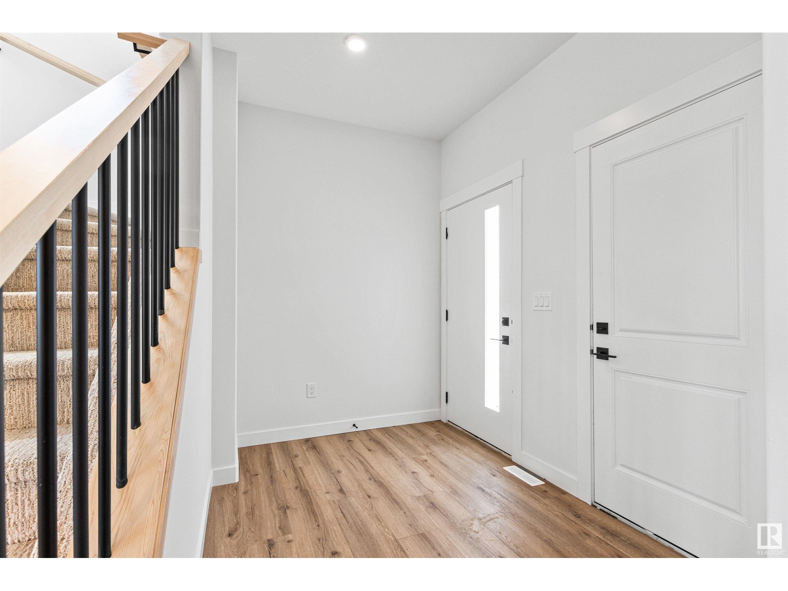 5002 53 Ave, Calmar, Alberta  T0C 0V0 - Photo 5 - E4441228