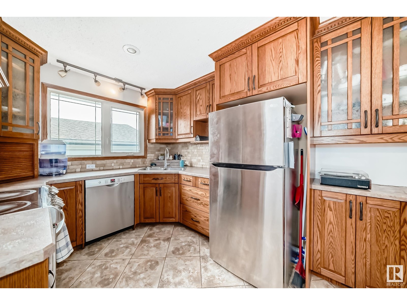 5227 49 Av, Onoway, Alberta  T0E 1V0 - Photo 4 - E4442079
