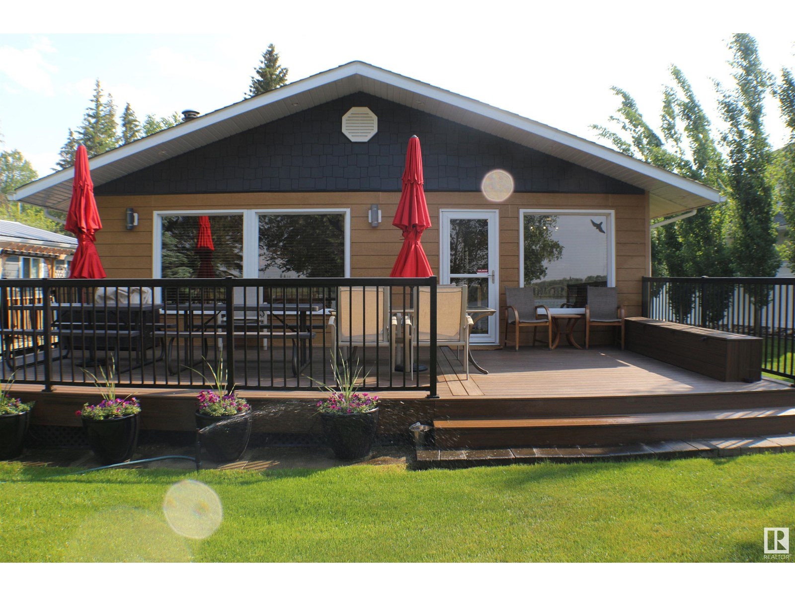 5582 Nakamun Dr, Rural Lac Ste. Anne County, Alberta  T0E 1V0 - Photo 1 - E4442124