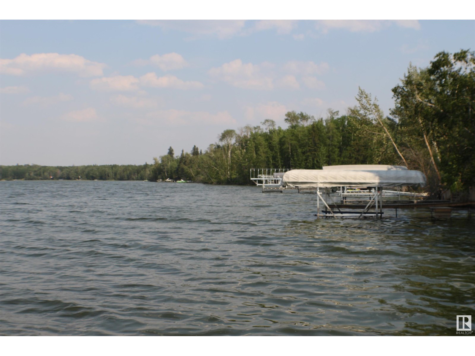 5582 Nakamun Dr, Rural Lac Ste. Anne County, Alberta  T0E 1V0 - Photo 19 - E4442124