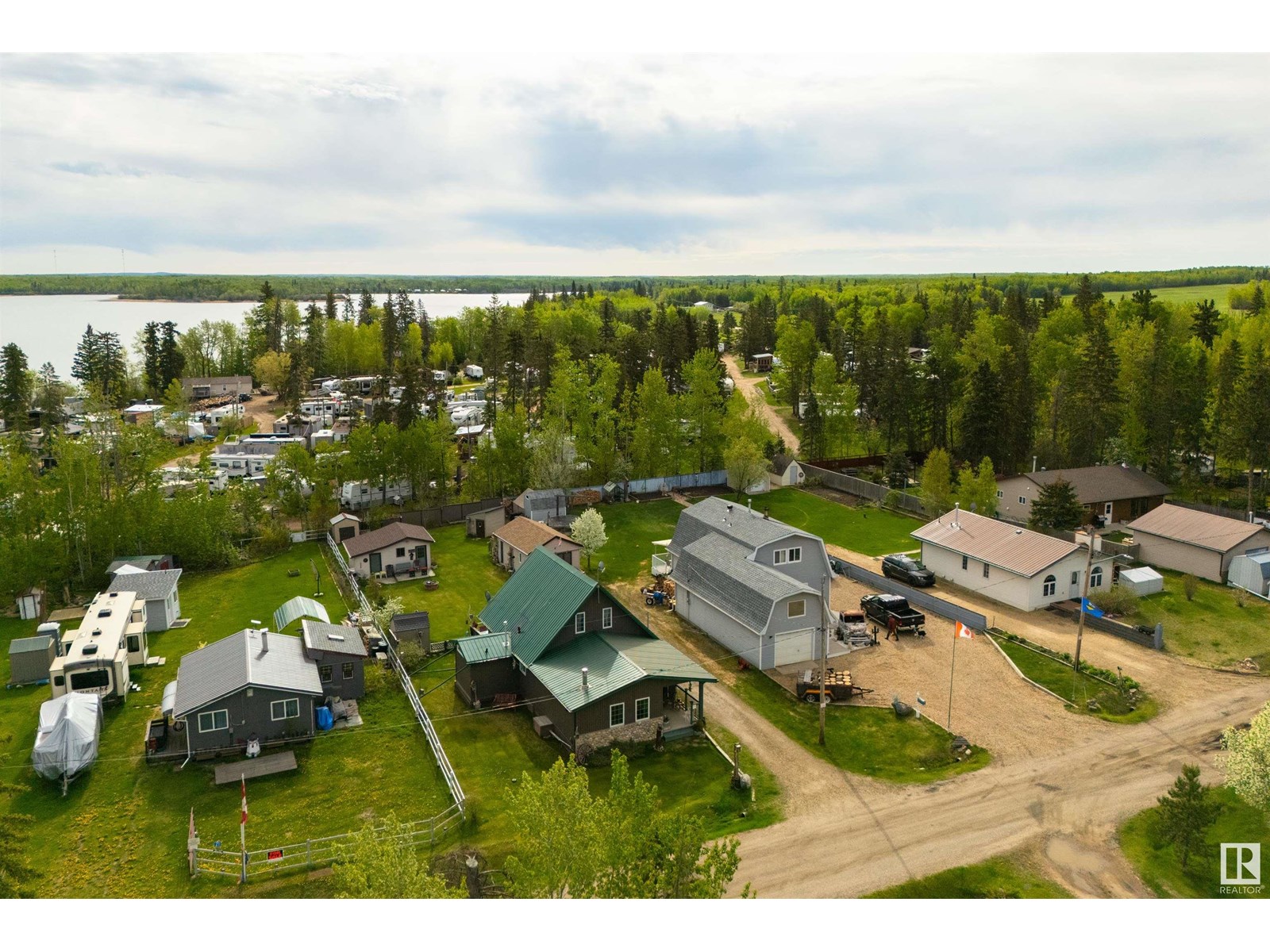 #19 3016 Twp Road 572, Rural Lac Ste. Anne County, Alberta  T0E 1A0 - Photo 61 - E4442303