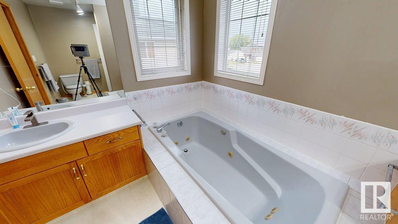 4121 46 Av, Drayton Valley, Alberta  T7A 1E8 - Photo 37 - E4442436