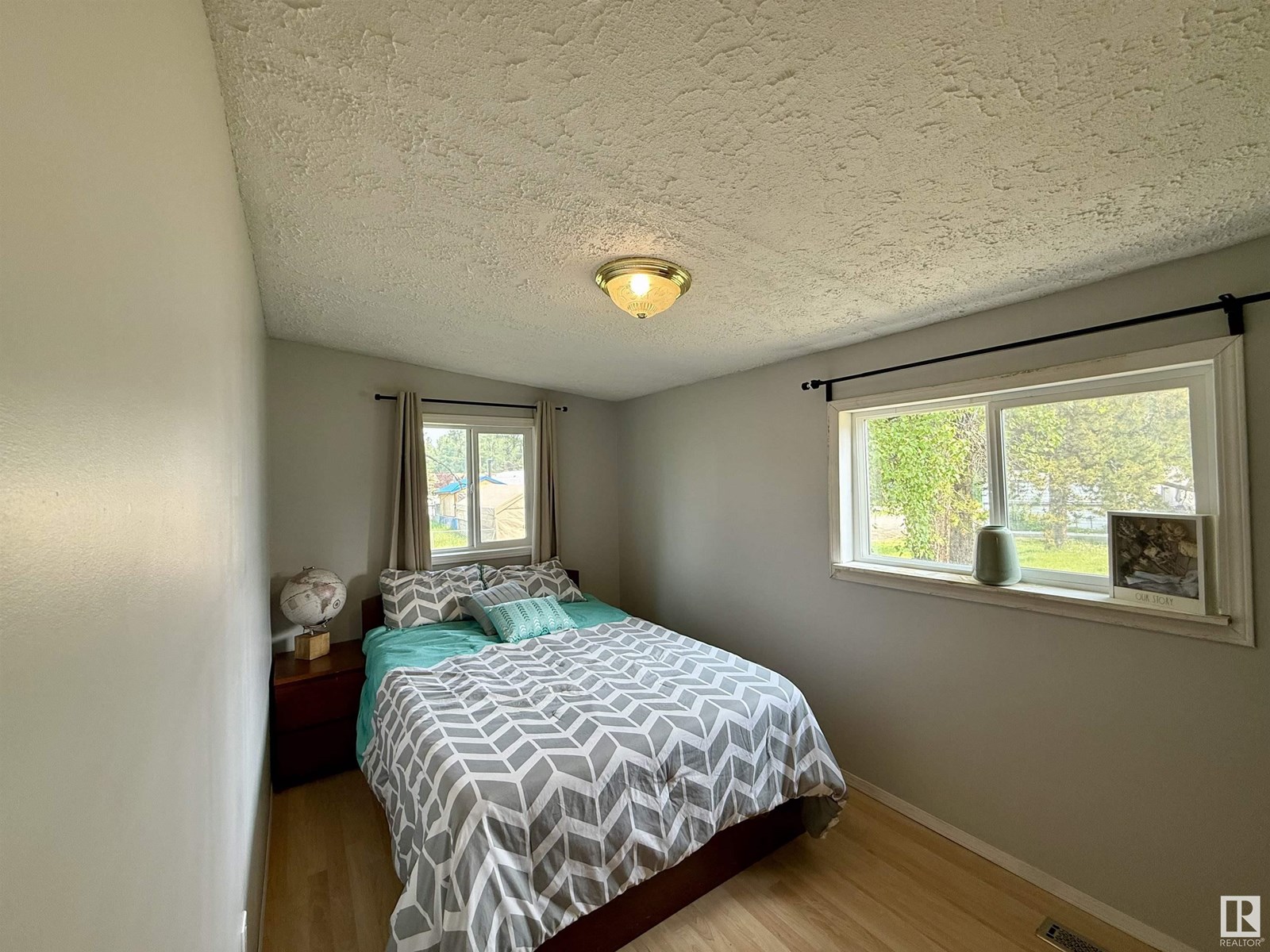 4906 54 Av, Cynthia, Alberta  T0E 0K0 - Photo 34 - E4442654