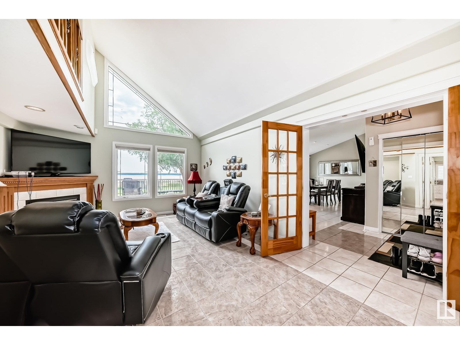 43 Lakeshore Dr, Rural Lac Ste. Anne County, Alberta  T0E 1V0 - Photo 15 - E4444120