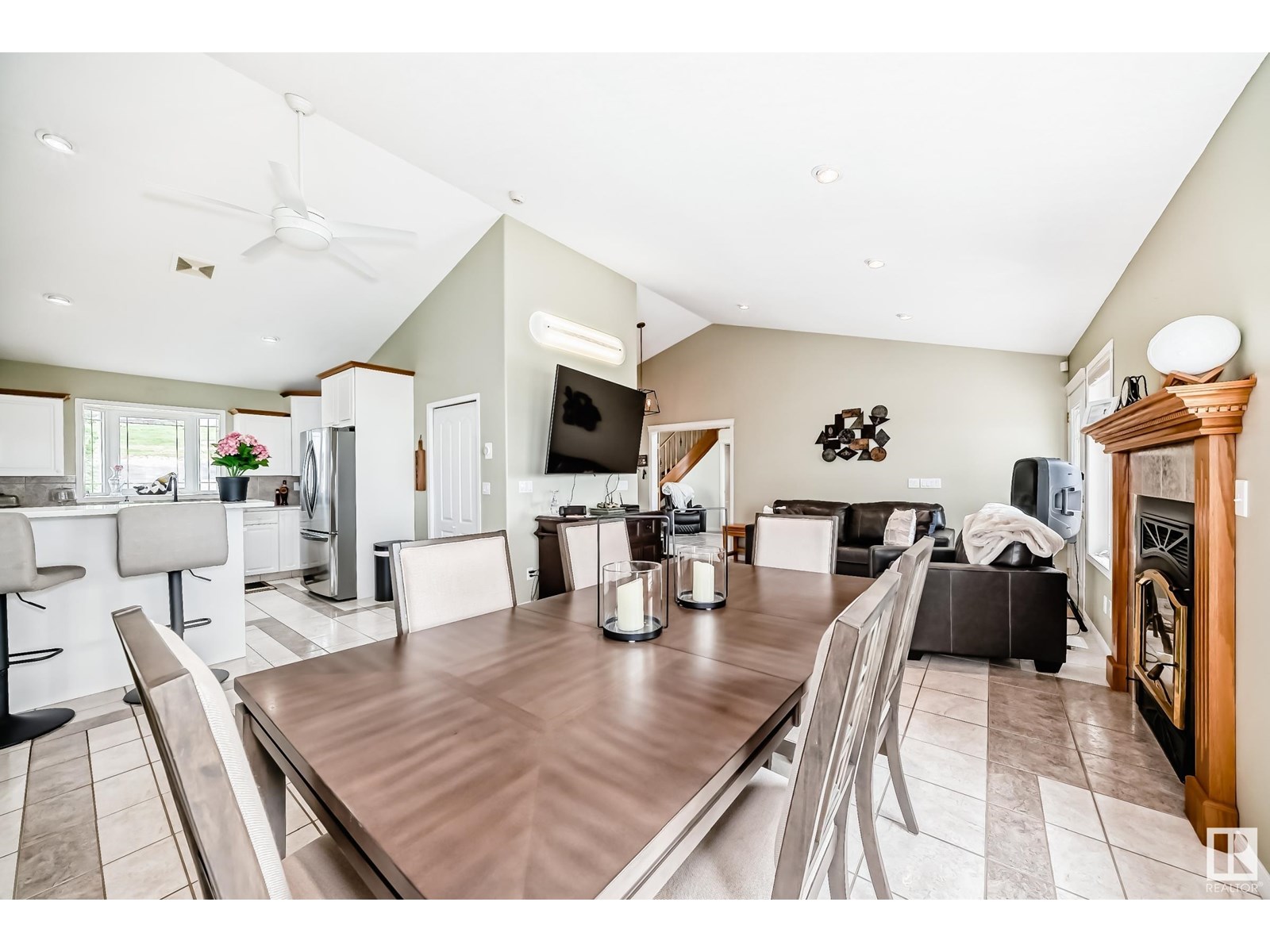 43 Lakeshore Dr, Rural Lac Ste. Anne County, Alberta  T0E 1V0 - Photo 17 - E4444120
