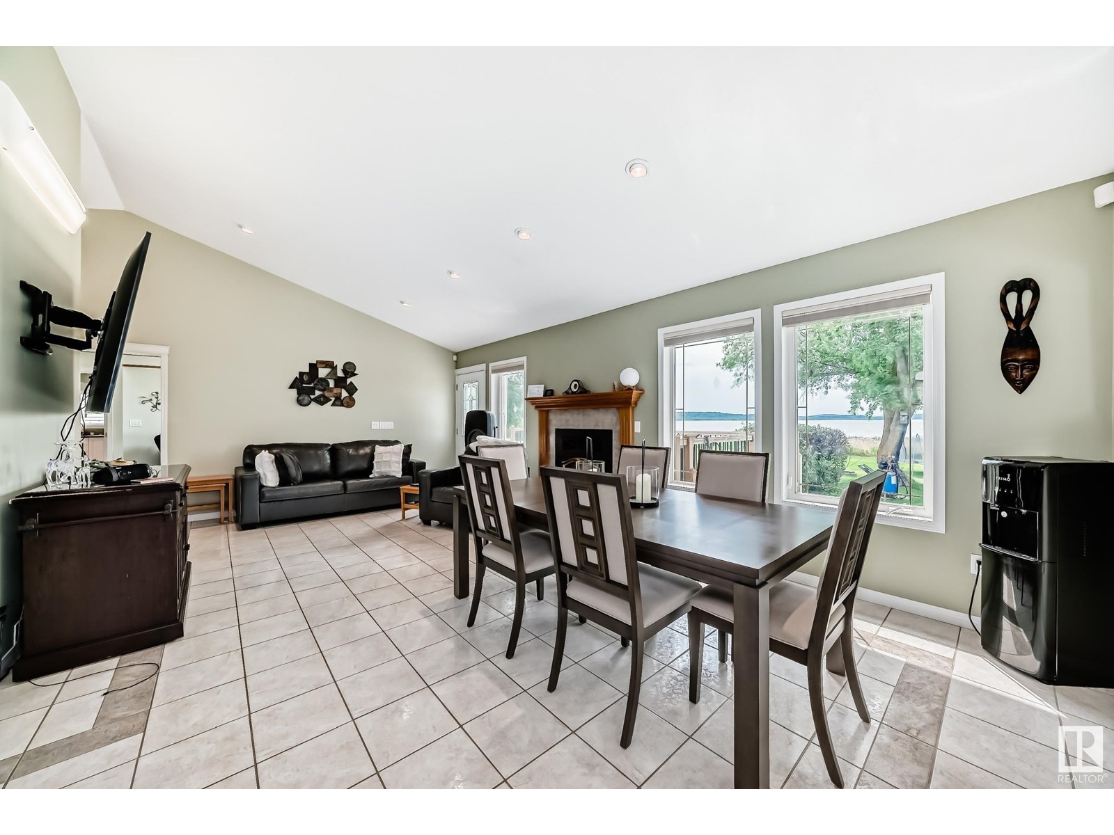 43 Lakeshore Dr, Rural Lac Ste. Anne County, Alberta  T0E 1V0 - Photo 18 - E4444120