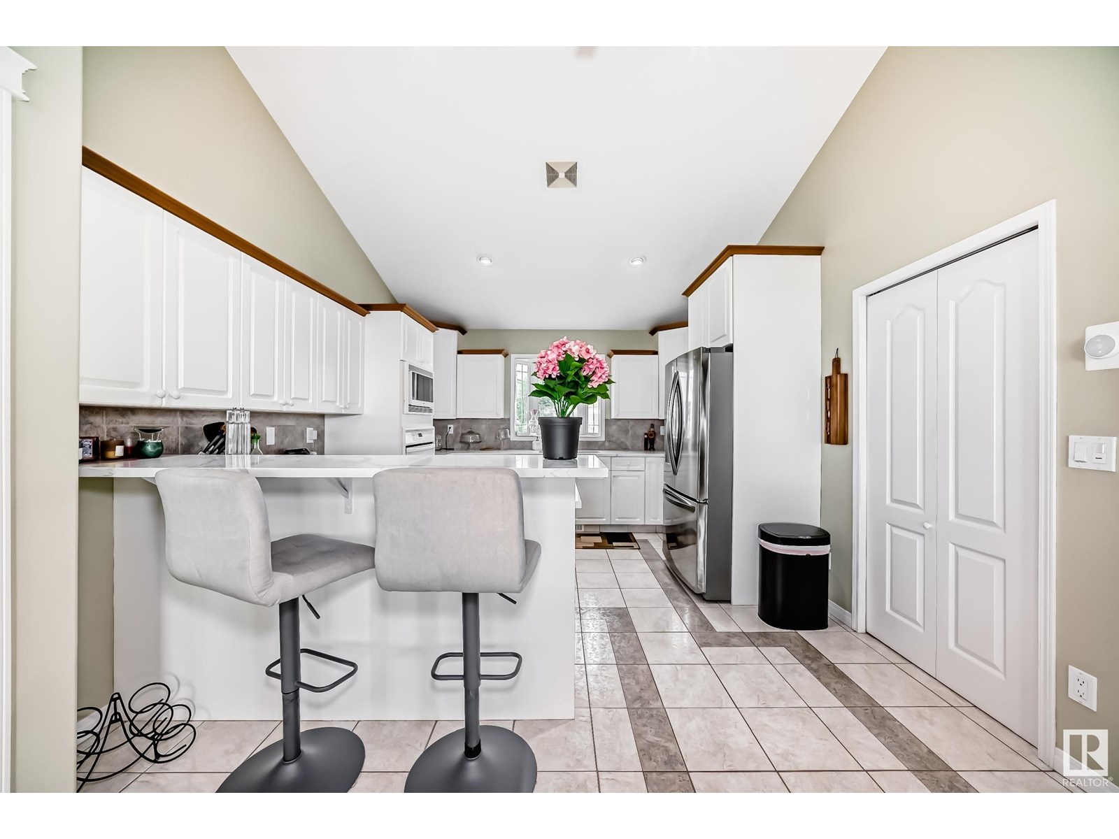 43 Lakeshore Dr, Rural Lac Ste. Anne County, Alberta  T0E 1V0 - Photo 21 - E4444120