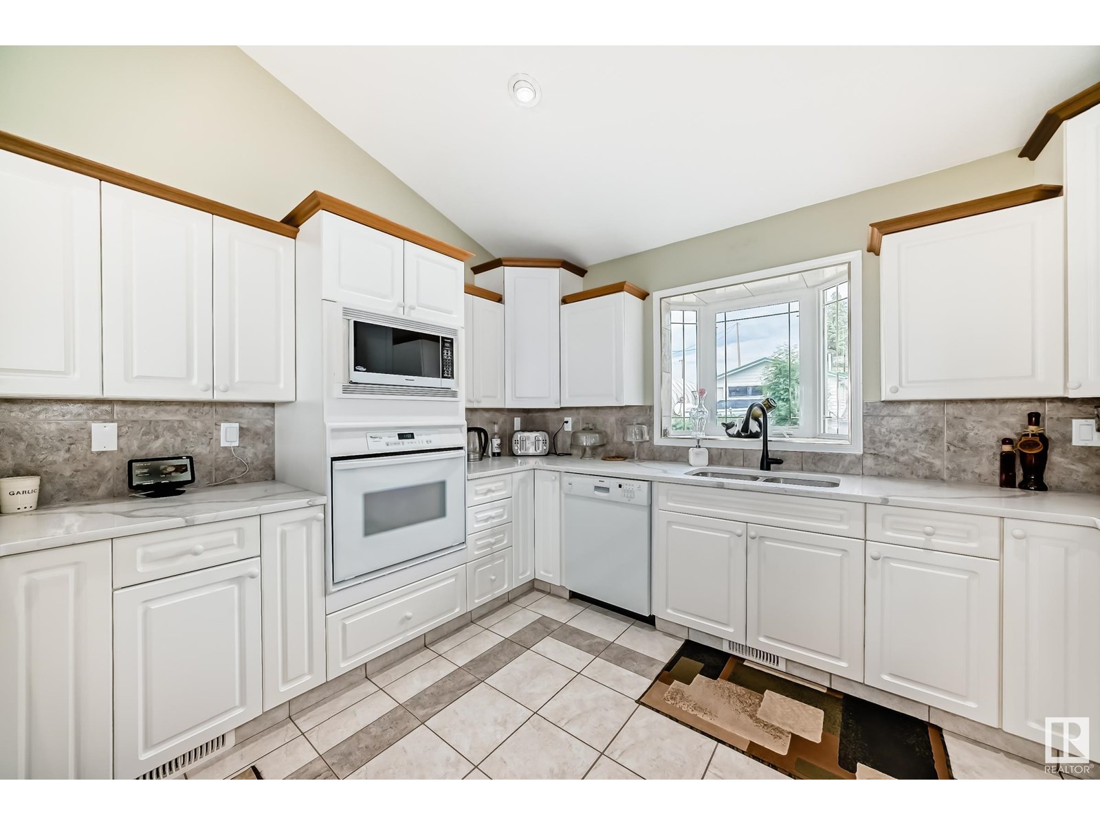 43 Lakeshore Dr, Rural Lac Ste. Anne County, Alberta  T0E 1V0 - Photo 22 - E4444120