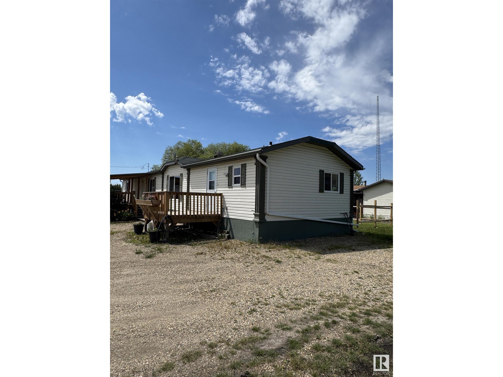 4901 46 Av, Violet Grove, Alberta  T7A 2A1 - Photo 2 - E4445723