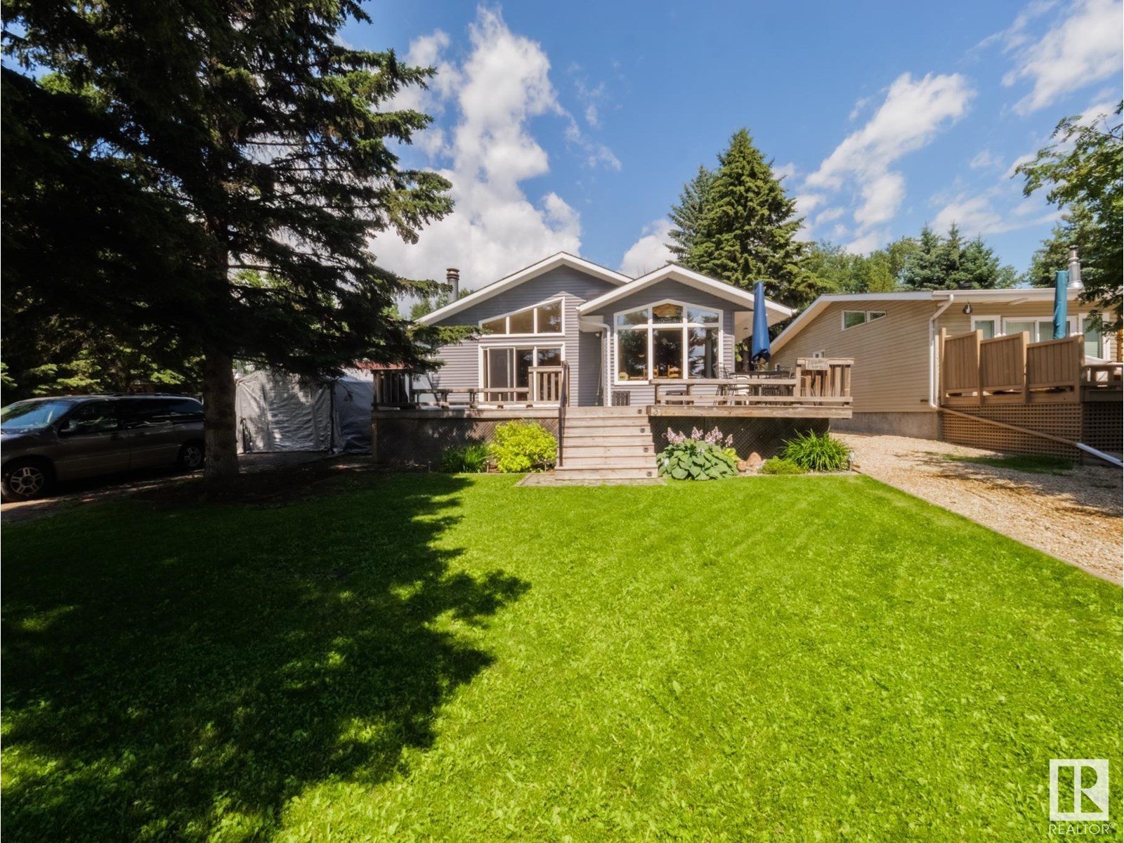 31 Lakeshore Dr, Rural Leduc County, Alberta  T0C 2P0 - Photo 1 - E4445808