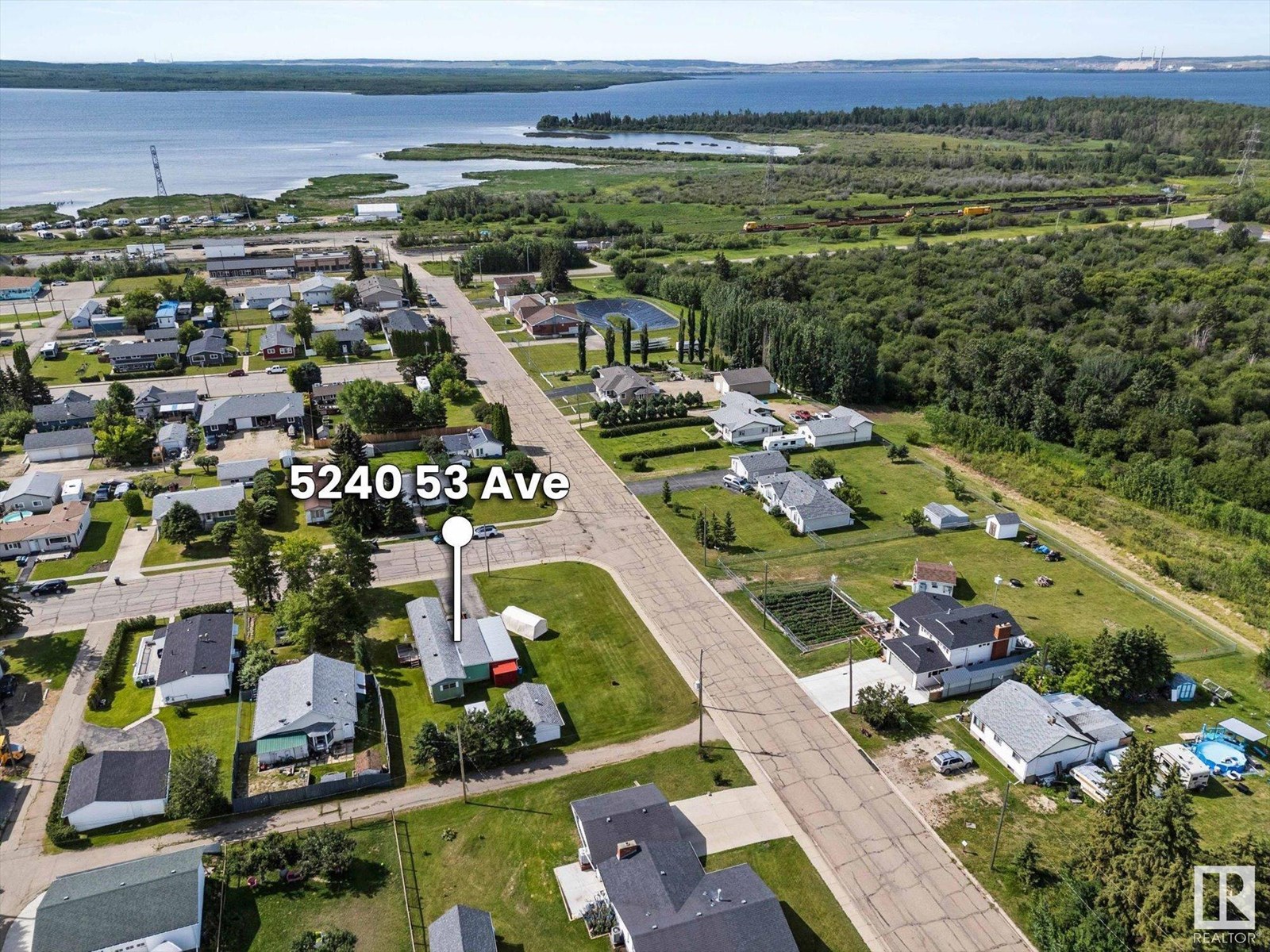 5240 53 Av, Wabamun, Alberta  T0E 2K0 - Photo 2 - E4447462