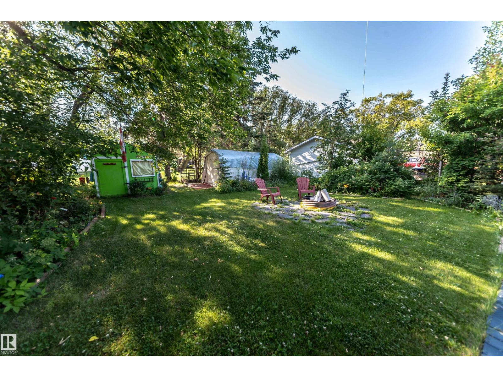 303 3 St, Rural Lac Ste. Anne County, Alberta  T0E 1A0 - Photo 16 - E4448326