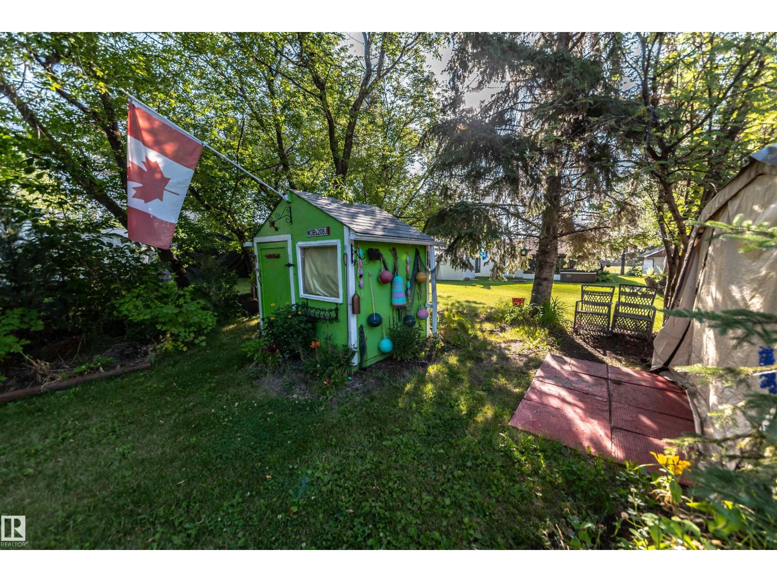 303 3 St, Rural Lac Ste. Anne County, Alberta  T0E 1A0 - Photo 18 - E4448326