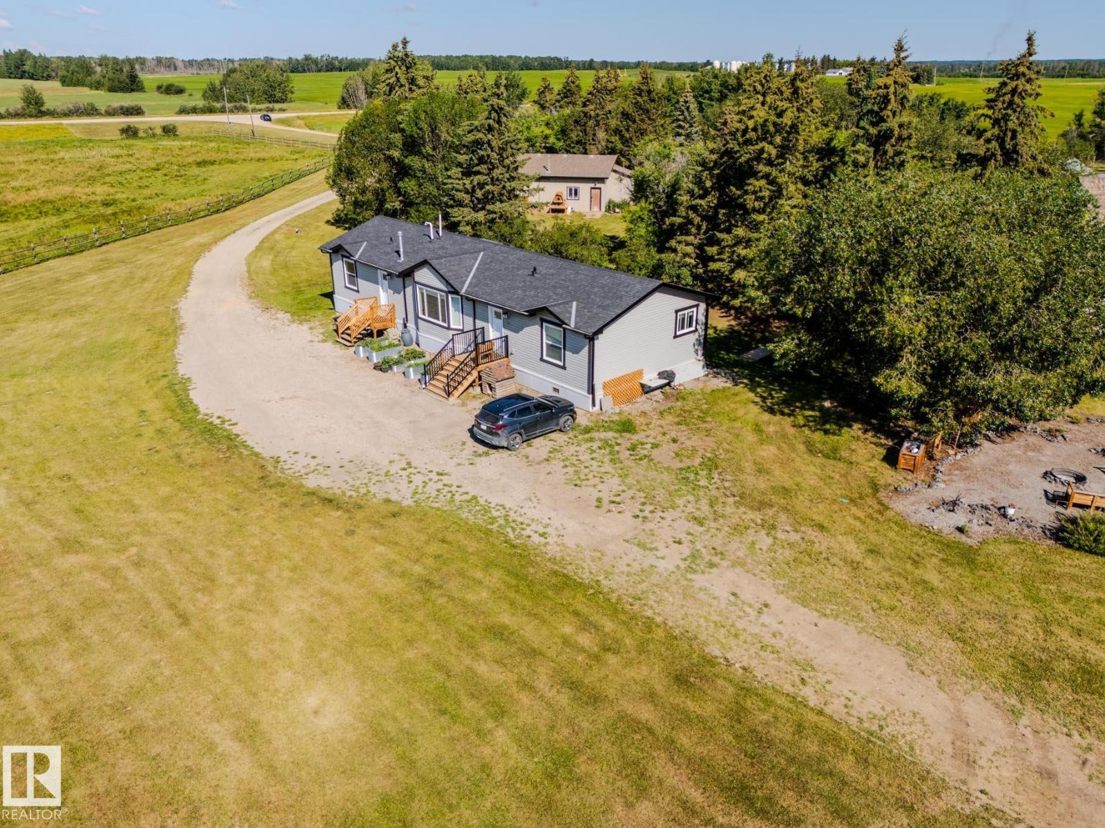 55415 Highway 777, Rural Lac Ste. Anne County, Alberta  T0E 1V0 - Photo 5 - E4448567