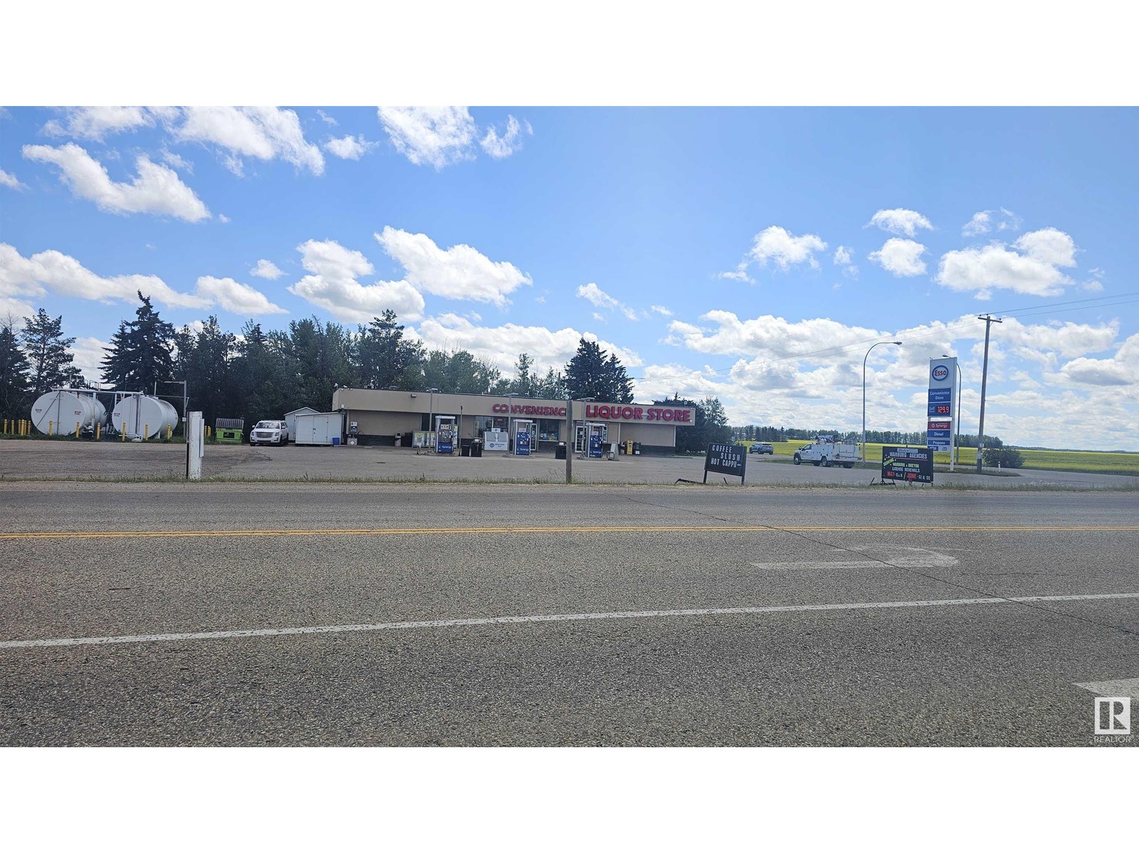 6011 50 St, Warburg, Alberta  T0C 2T0 - Photo 1 - E4449705