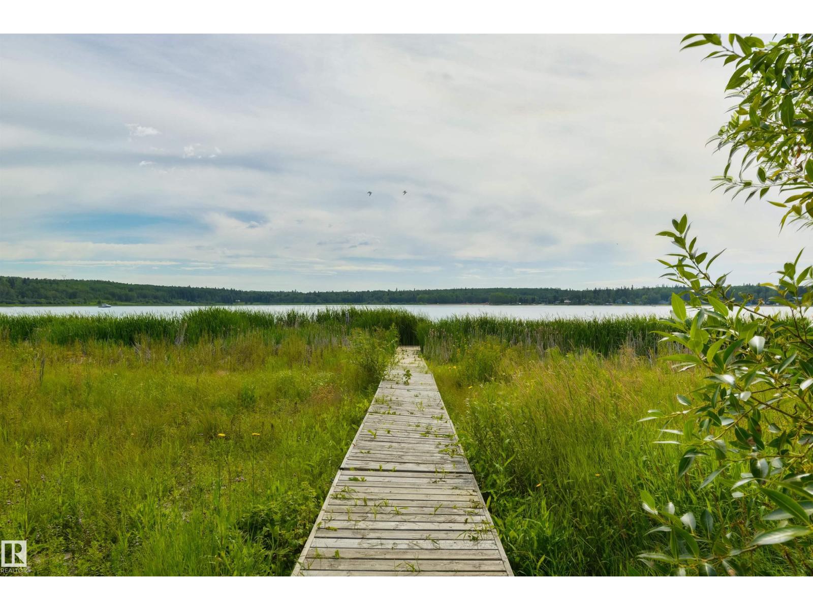 113 Bayview Dr, Rural Parkland County, Alberta  T0E 2K0 - Photo 2 - E4449805