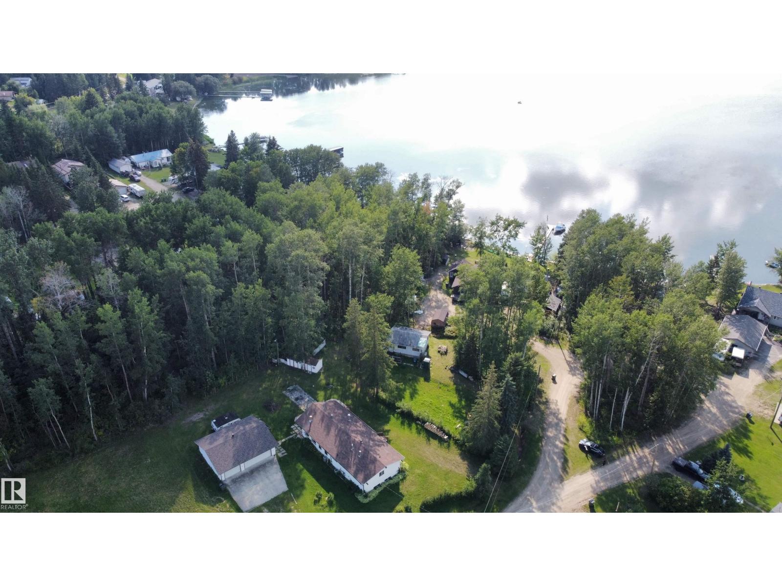 7 & 8 Spruce Cr, Rural Lac Ste. Anne County, Alberta  T0E 0V0 - Photo 3 - E4450118