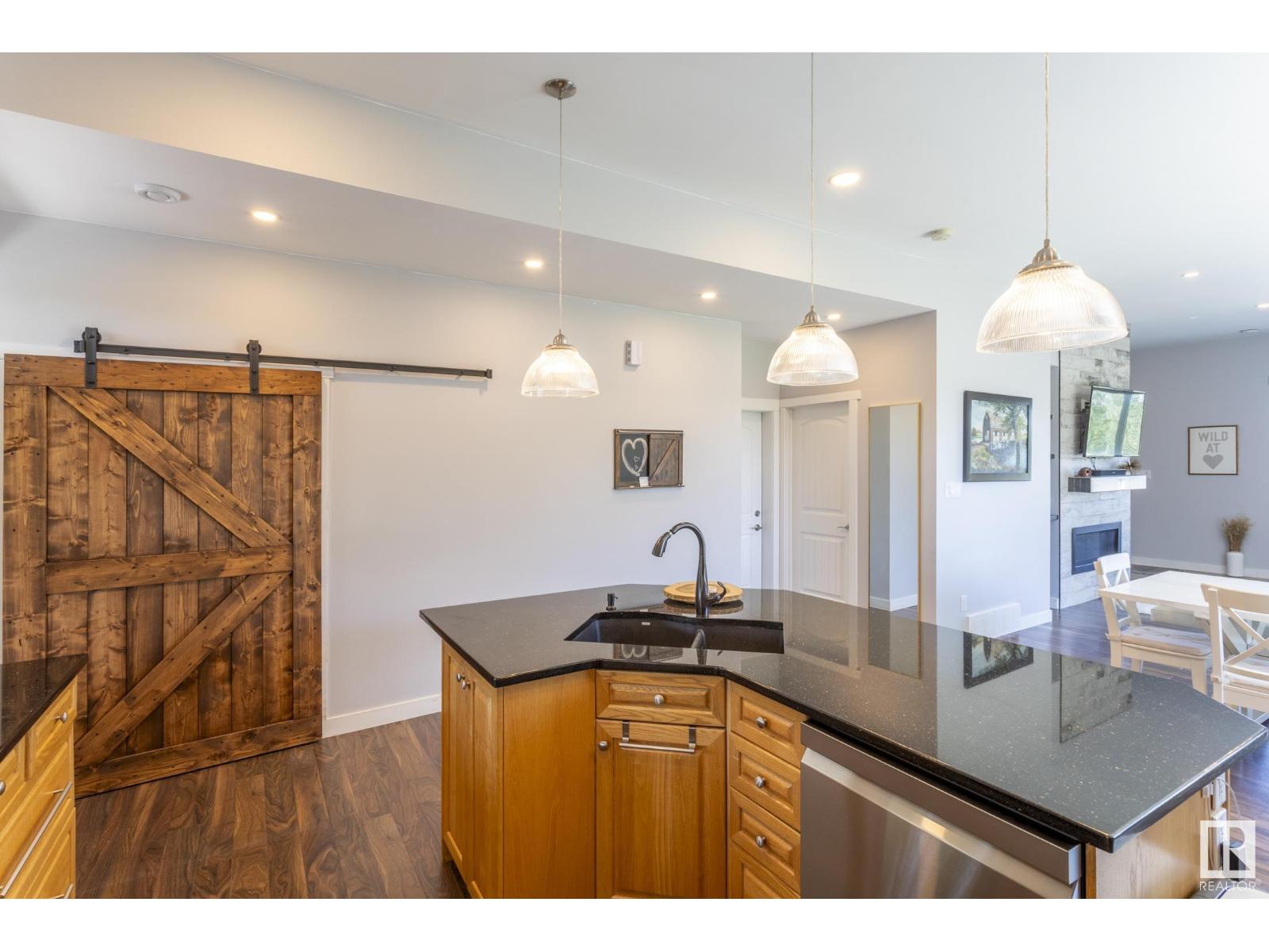 14 Kos St, Rural Parkland County, Alberta  T0E 2B0 - Photo 4 - E4450842