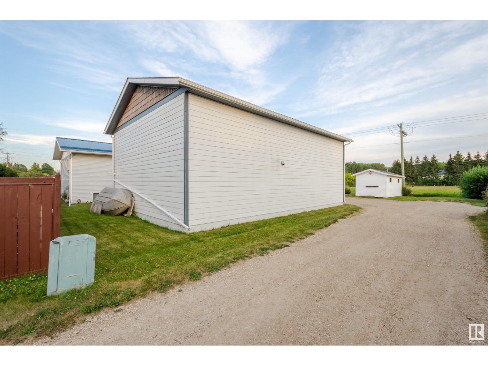 4708 52 St, Onoway, Alberta  T0E 1V0 - Photo 50 - E4451194