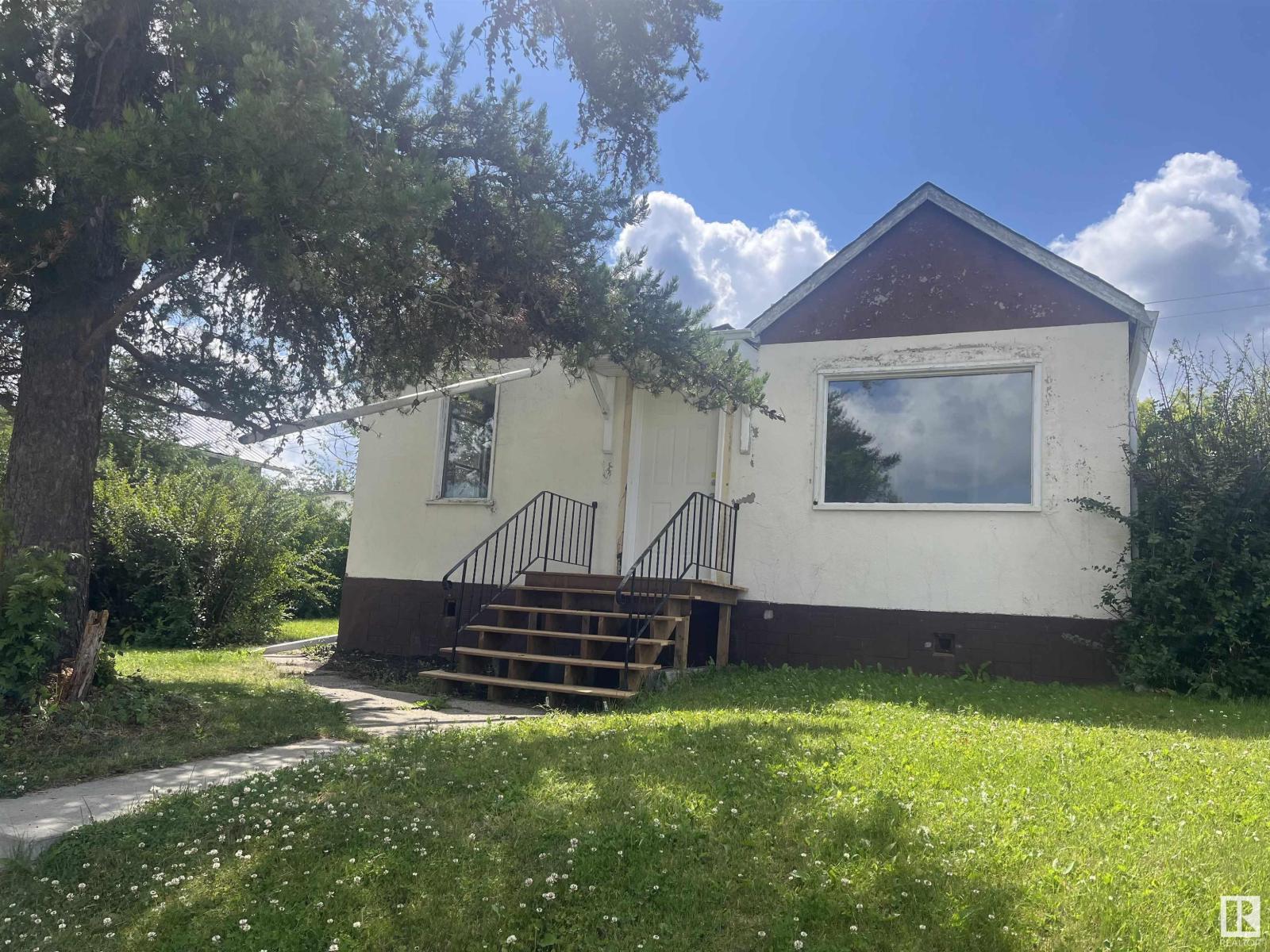 4811 48 Ave, Evansburg, Alberta  T0E 0T0 - Photo 1 - E4451342