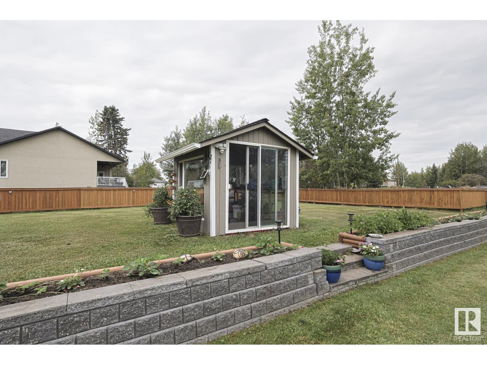 4 Third Av, Entwistle, Alberta  T0E 0T0 - Photo 14 - E4451497
