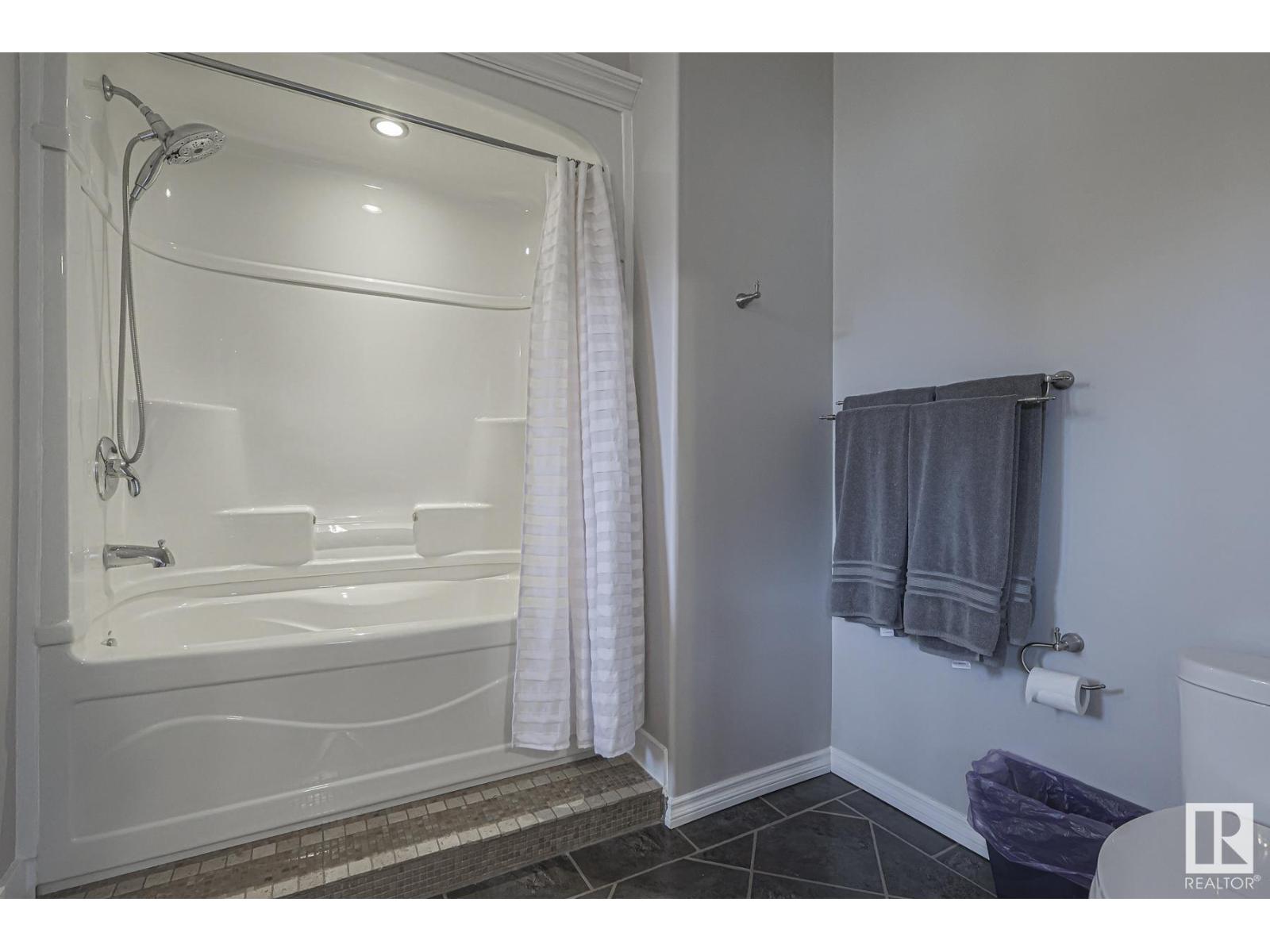 4 Third Av, Entwistle, Alberta  T0E 0T0 - Photo 62 - E4451497