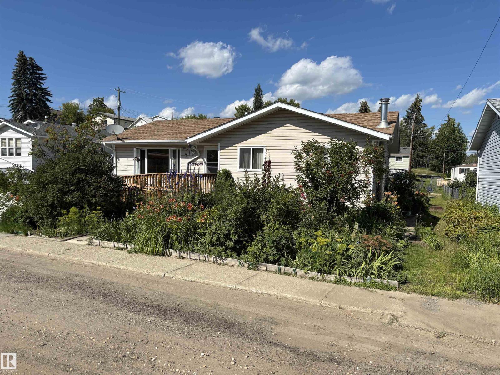 4824 49 Av, Sangudo, Alberta  T0E 2A0 - Photo 2 - E4451696
