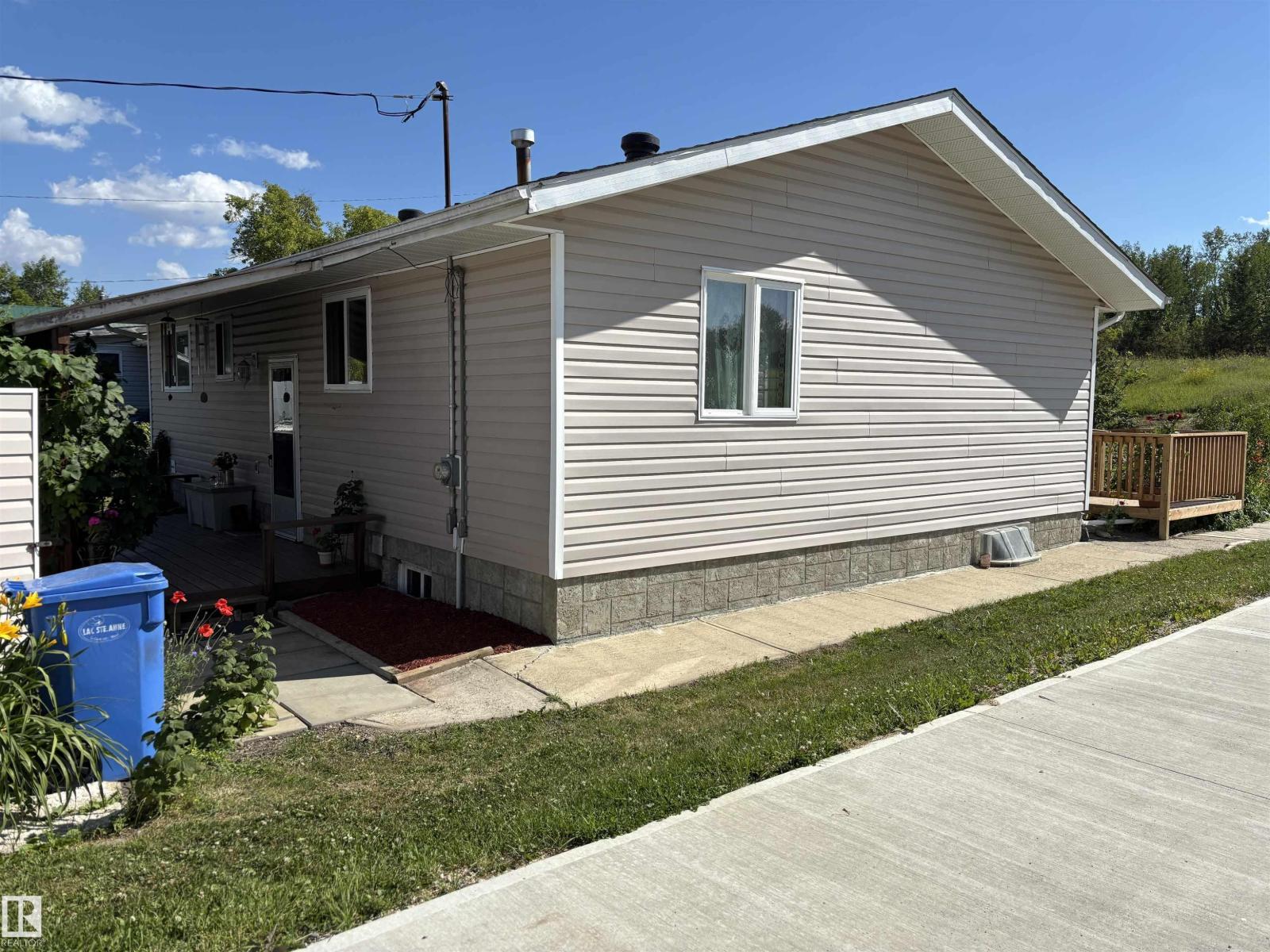 4824 49 Av, Sangudo, Alberta  T0E 2A0 - Photo 9 - E4451696