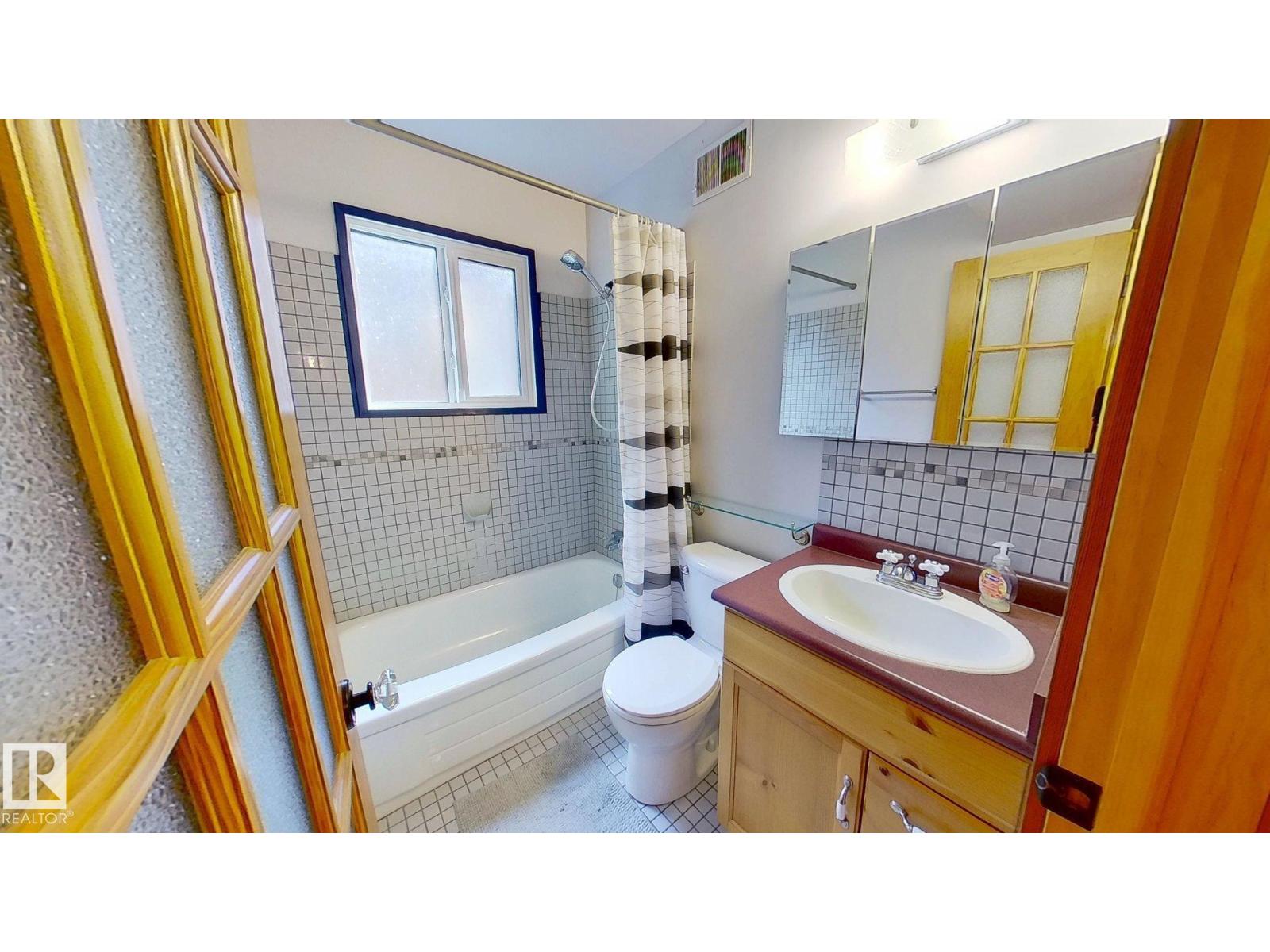 8 Lake Av, Rural Wetaskiwin County, Alberta  T0C 2V0 - Photo 10 - E4451916