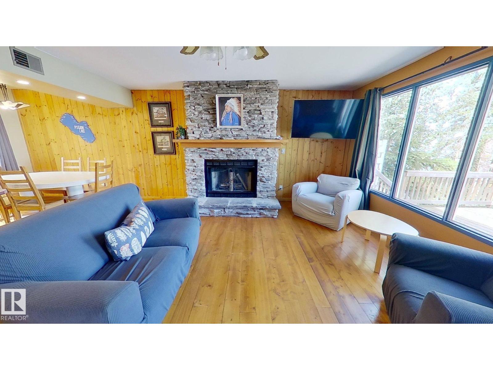 8 Lake Av, Rural Wetaskiwin County, Alberta  T0C 2V0 - Photo 3 - E4451916