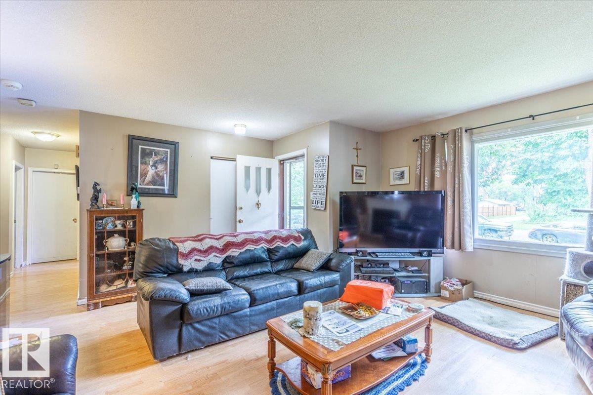 5116 52 St, Warburg, Alberta  T0C 2T0 - Photo 4 - E4451988