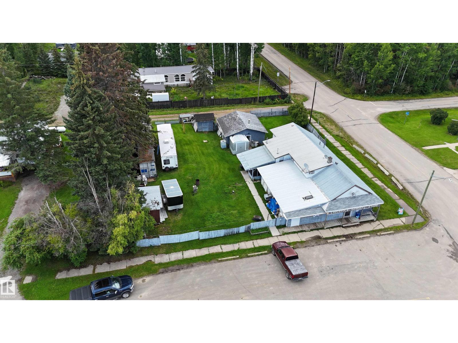 5210 / 5214 47 St, Lodgepole, Alberta  T0E 1K0 - Photo 1 - E4452102