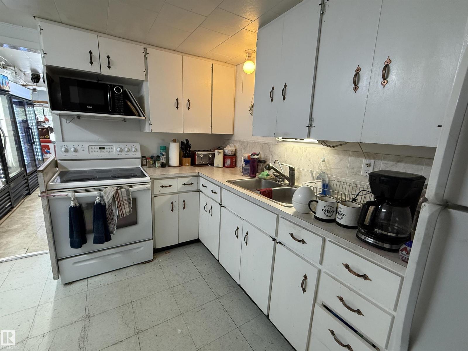5210 / 5214 47 St, Lodgepole, Alberta  T0E 1K0 - Photo 14 - E4452102