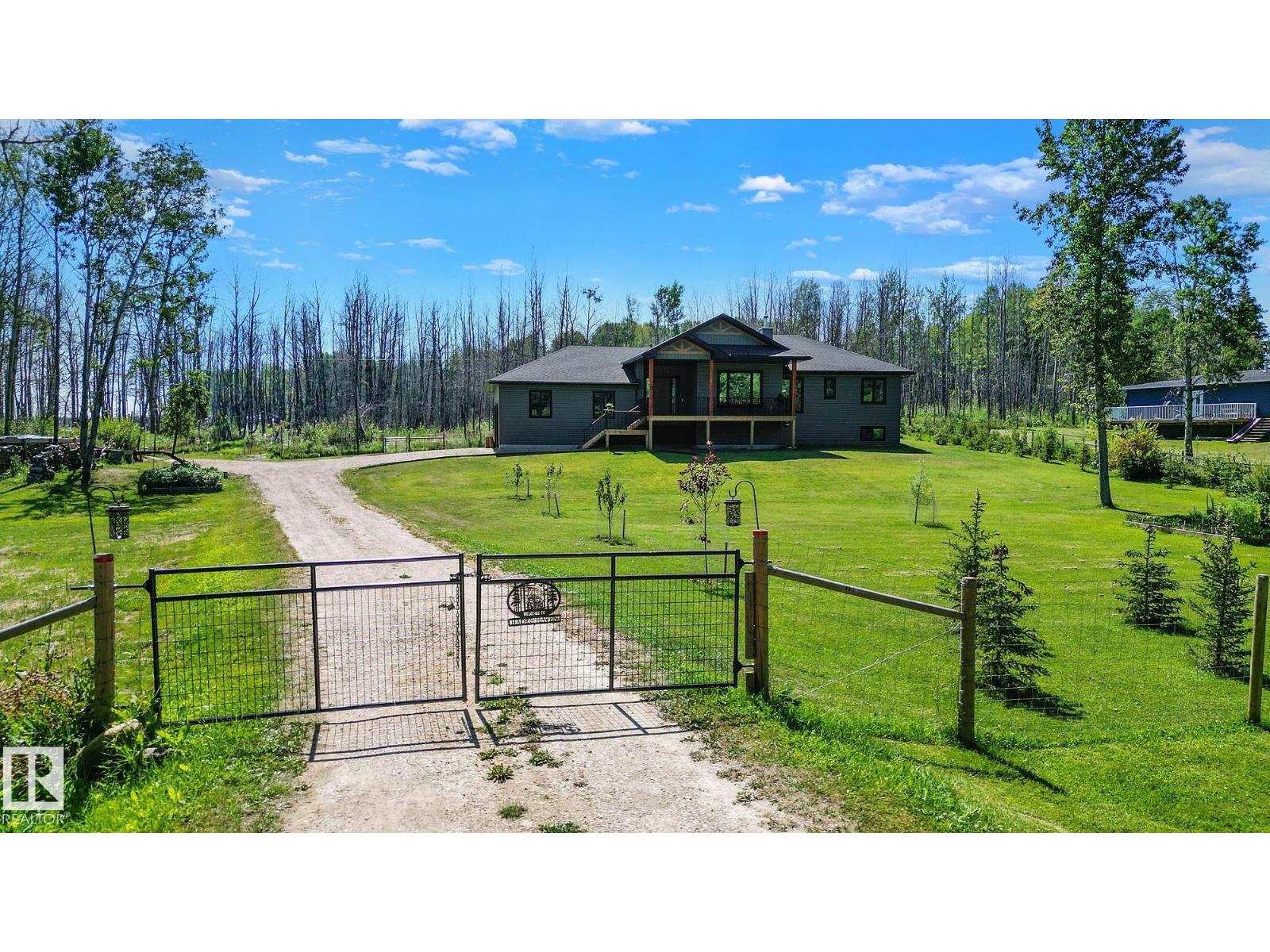 83 Armistead Cr, Rural Lac Ste. Anne County, Alberta  T0E 0J0 - Photo 54 - E4452178
