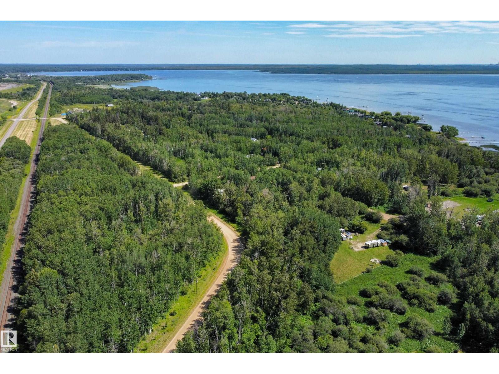 4312 Lakeshore Rd, Rural Parkland County, Alberta  T0E 2K0 - Photo 10 - E4452595