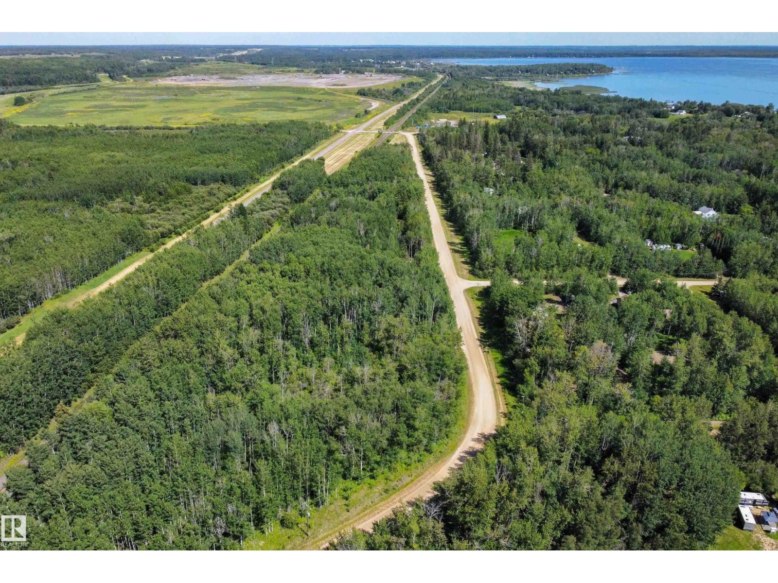 4312 Lakeshore Rd, Rural Parkland County, Alberta  T0E 2K0 - Photo 11 - E4452595