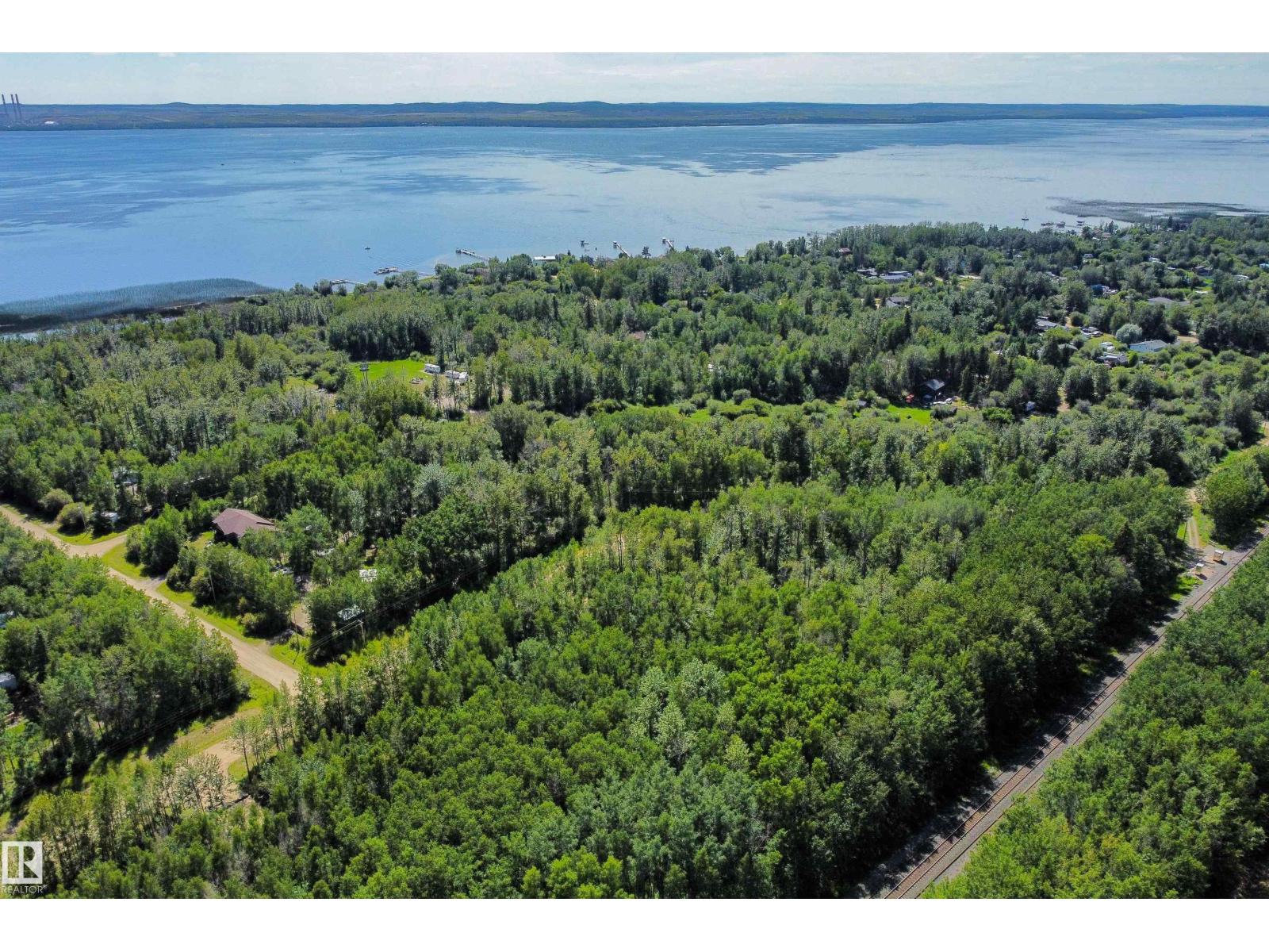 4312 Lakeshore Rd, Rural Parkland County, Alberta  T0E 2K0 - Photo 6 - E4452595