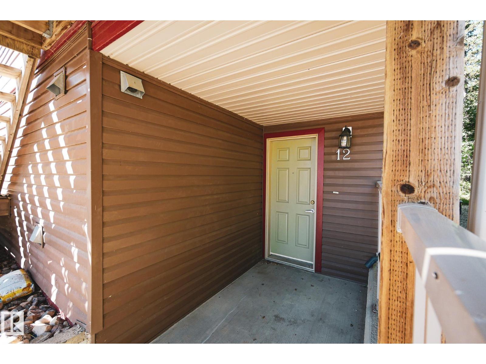 #12 100 Heron Point Cl, Rural Wetaskiwin County, Alberta  T0C 2V0 - Photo 2 - E4452672