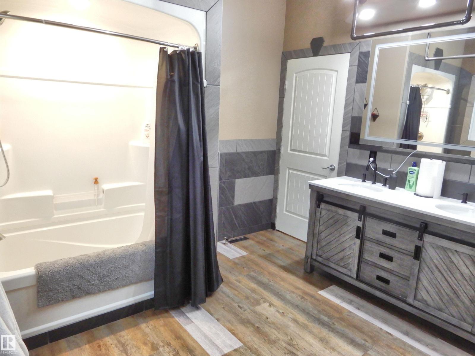 5208 Twp Road 505, Rural Parkland County, Alberta  T0E 0N0 - Photo 28 - E4453627